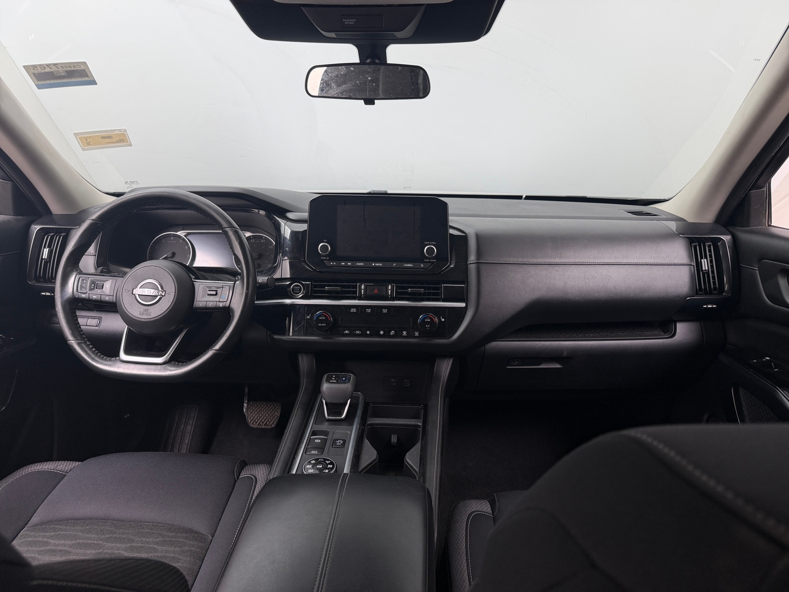 Thumbnail: 2022 Nissan Pathfinder - 3