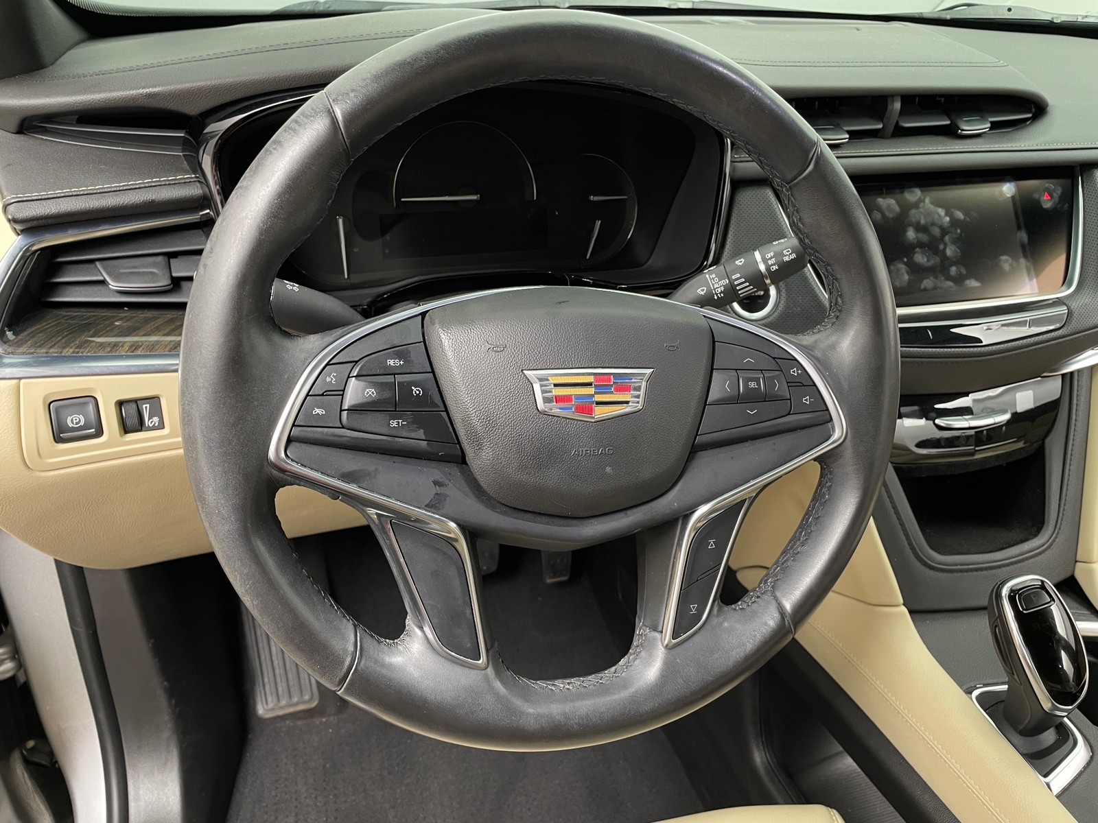 Thumbnail: 2018 Cadillac XT5 - 4