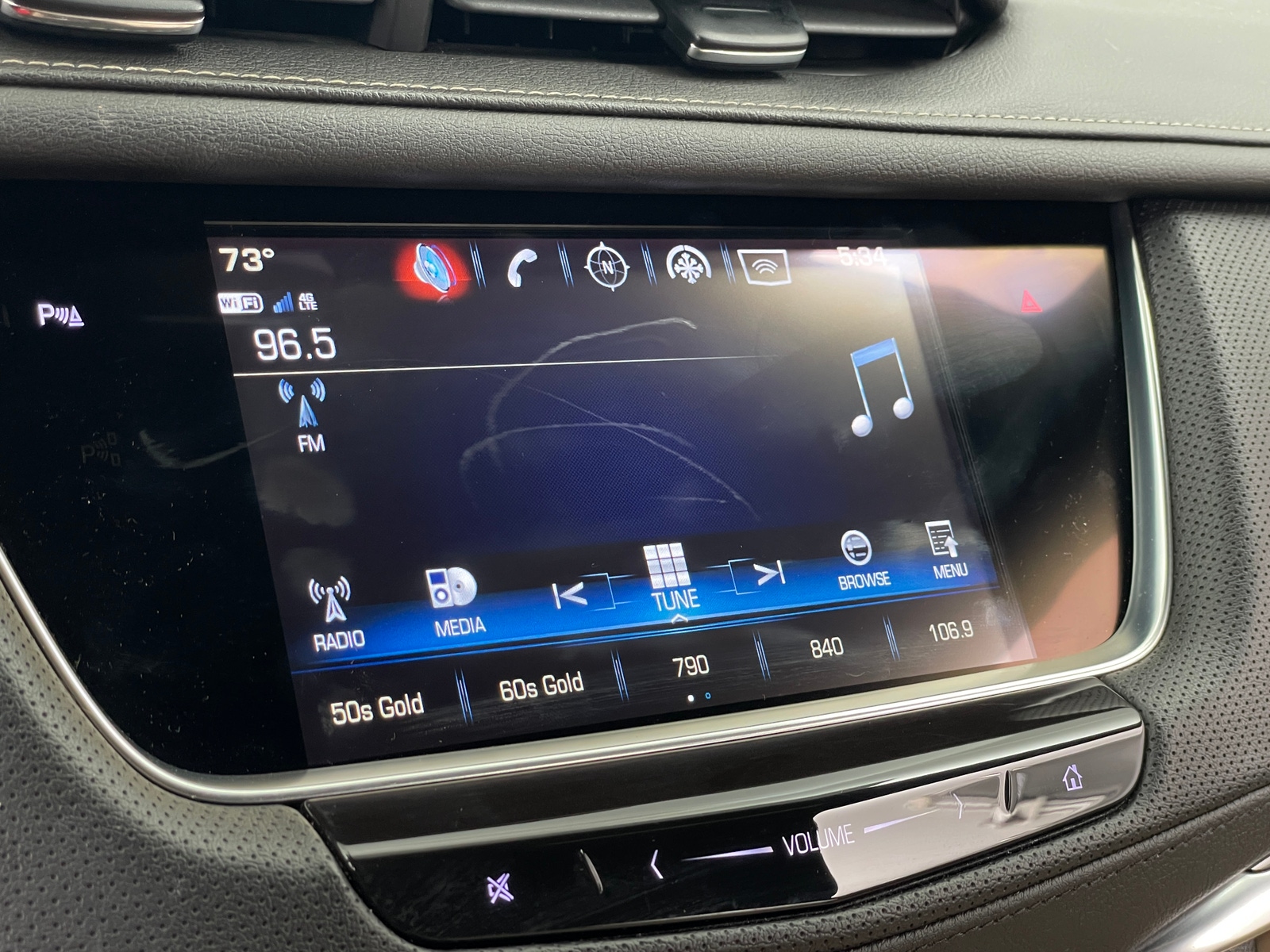Thumbnail: 2018 Cadillac XT5 - 3