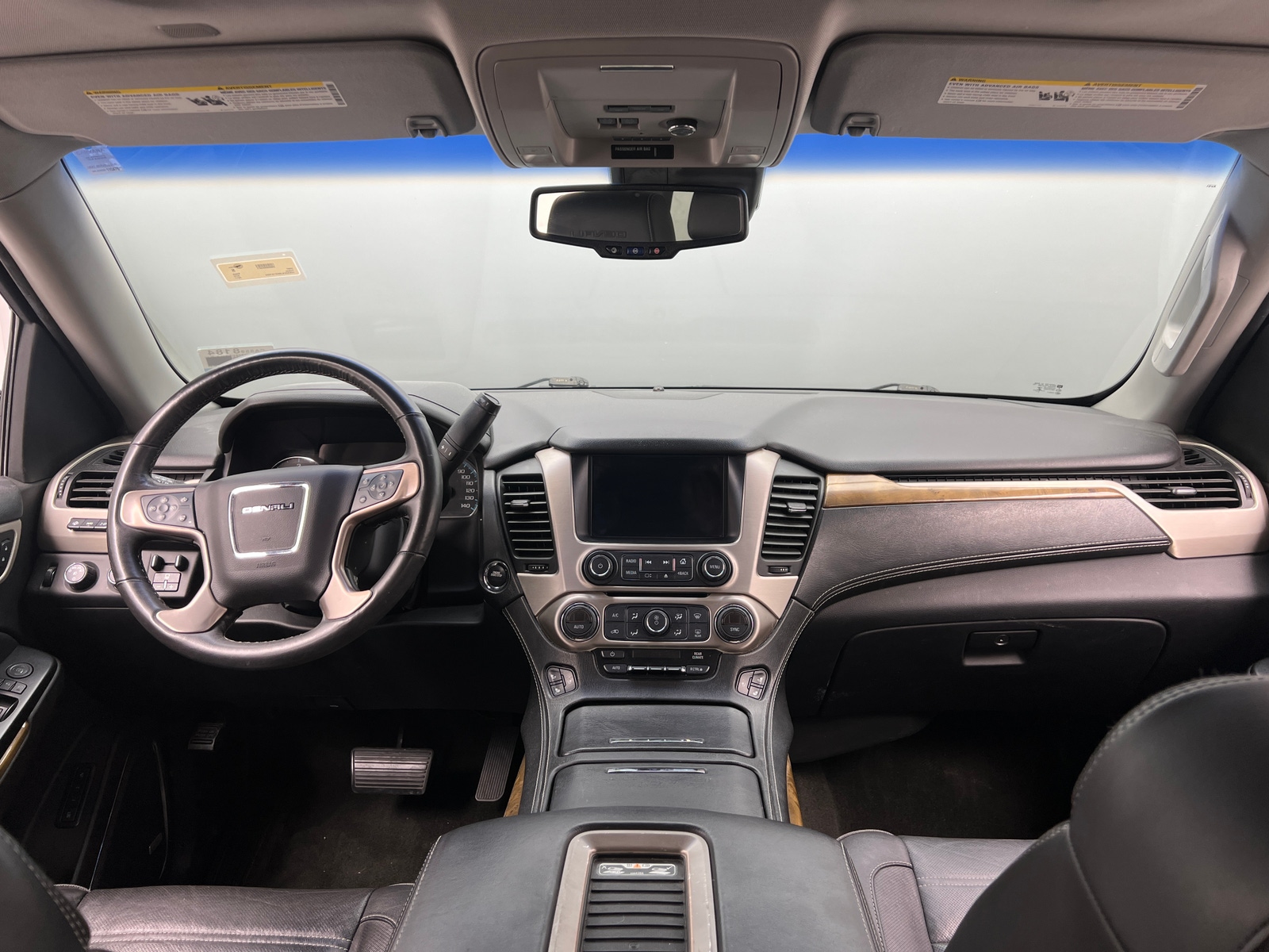 Thumbnail: 2017 GMC Yukon - 2