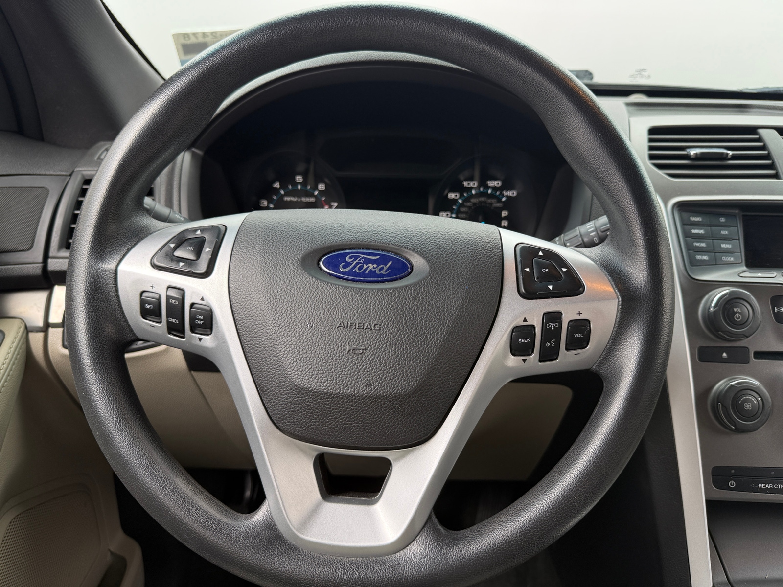 Thumbnail: 2014 Ford Explorer - 5