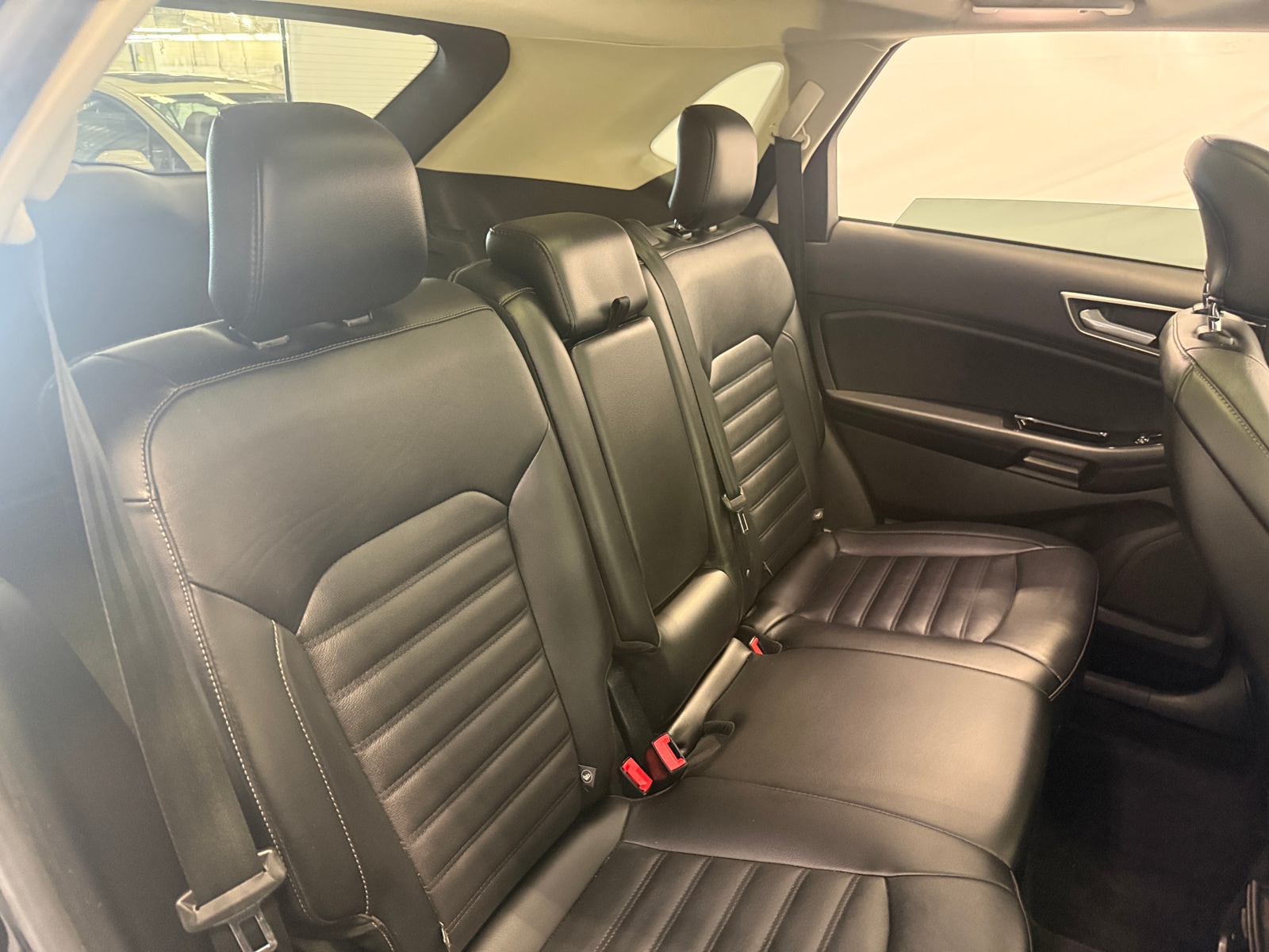 Thumbnail: 2016 Ford Edge - 5