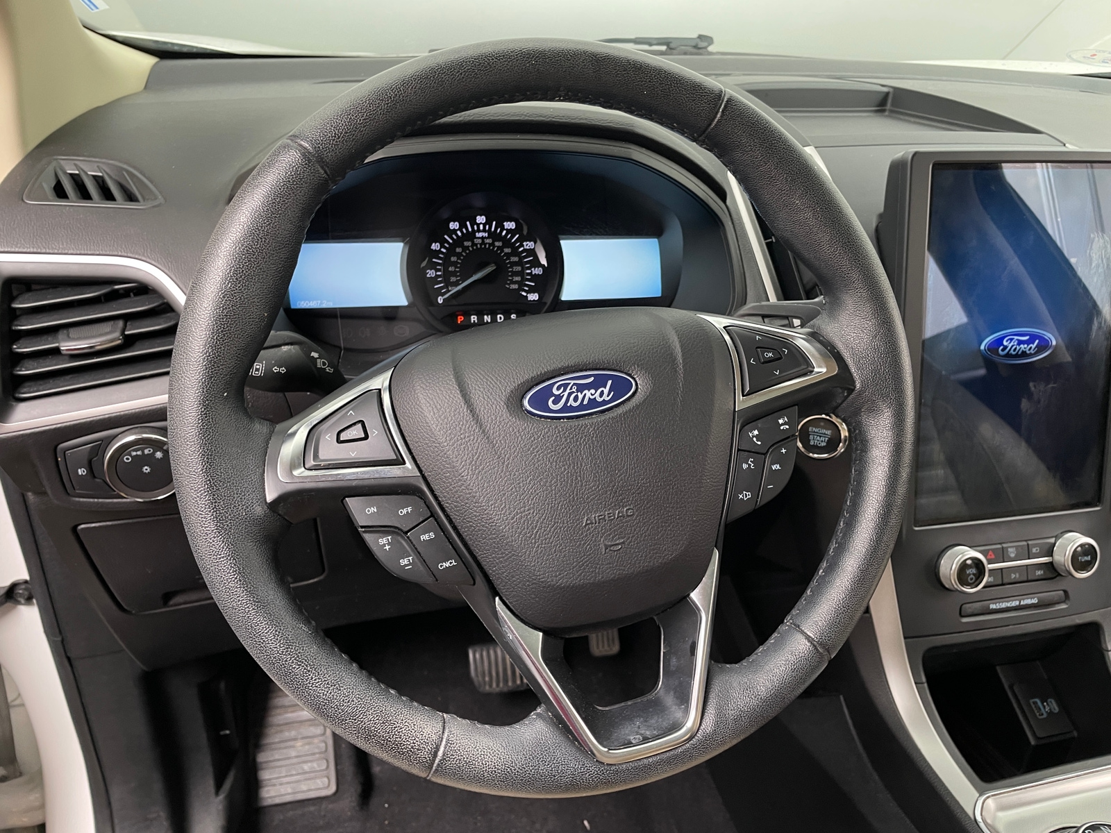 Thumbnail: 2022 Ford Edge - 4