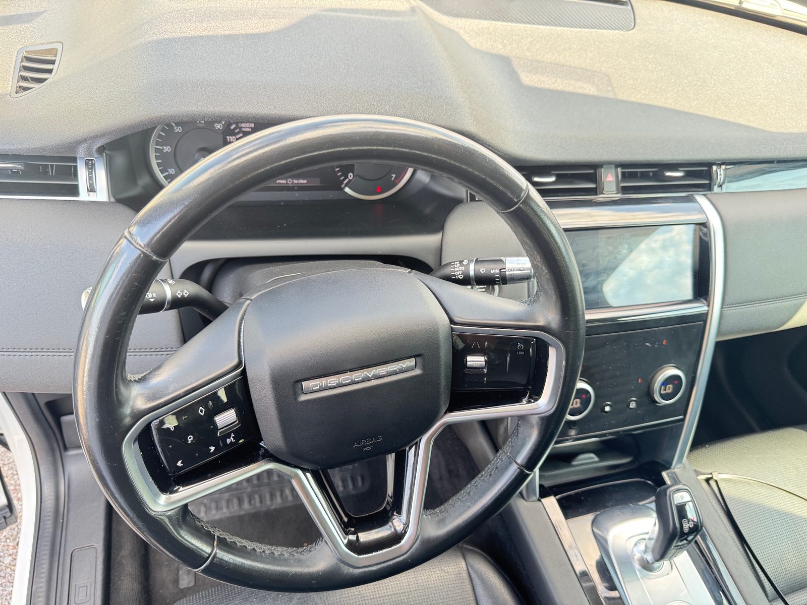 Thumbnail: 2021 Land Rover Discovery Sport - 5