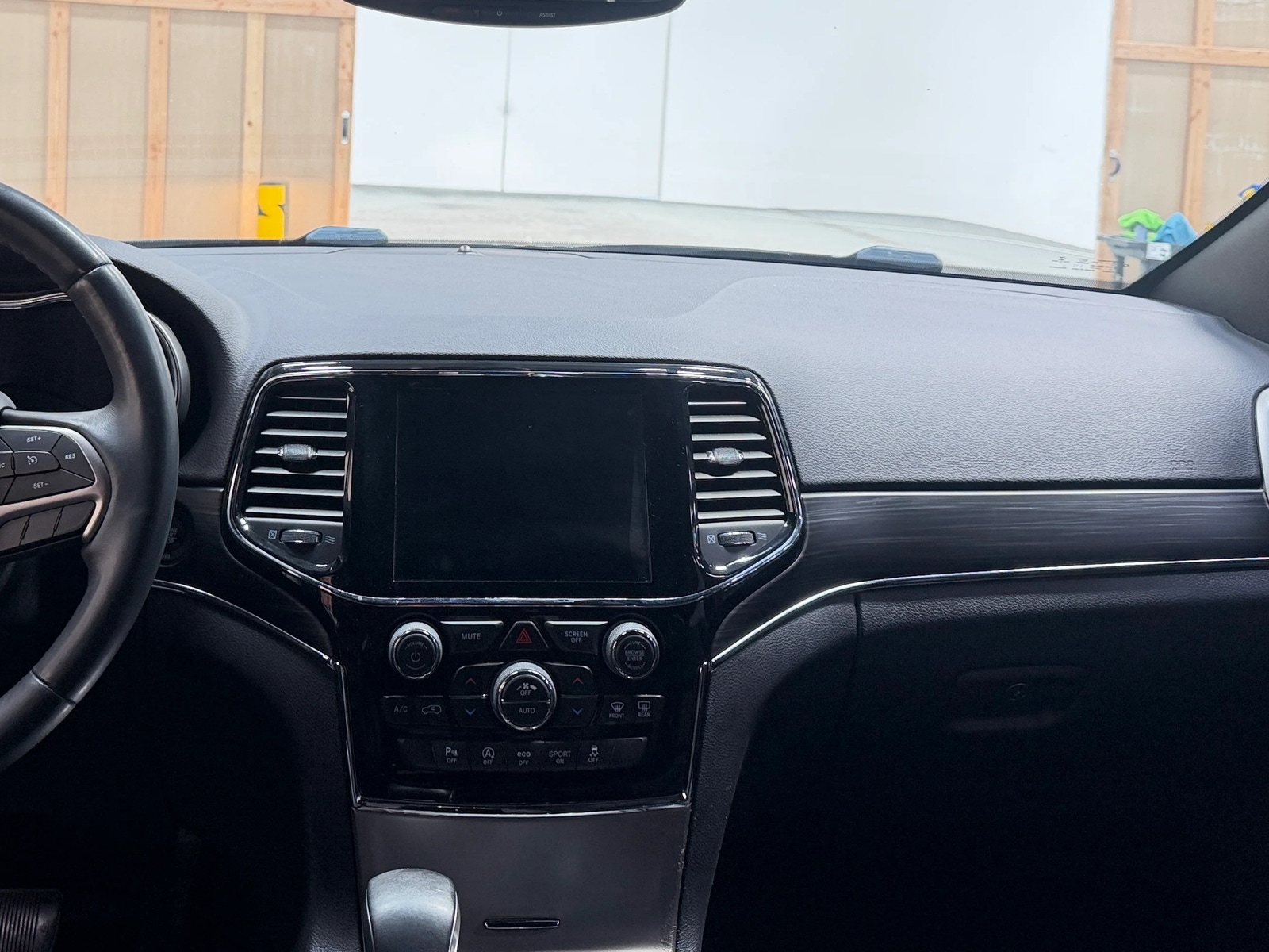 Thumbnail: 2019 Jeep Grand Cherokee - 2