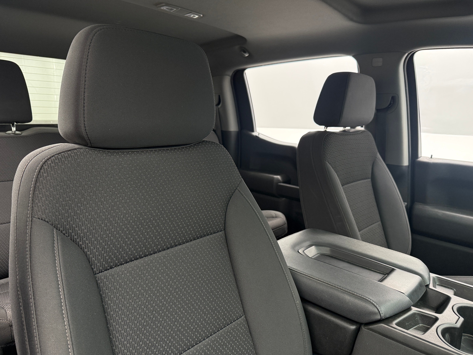 Thumbnail: 2022 Chevrolet Silverado 1500 - 2