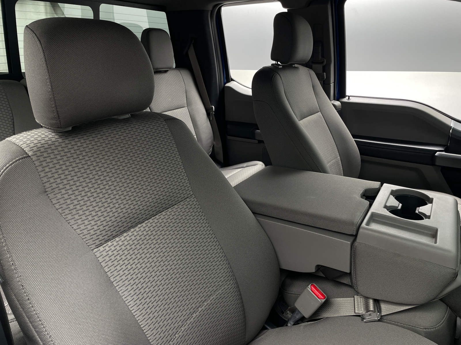 Thumbnail: 2016 Ford Econoline - 2