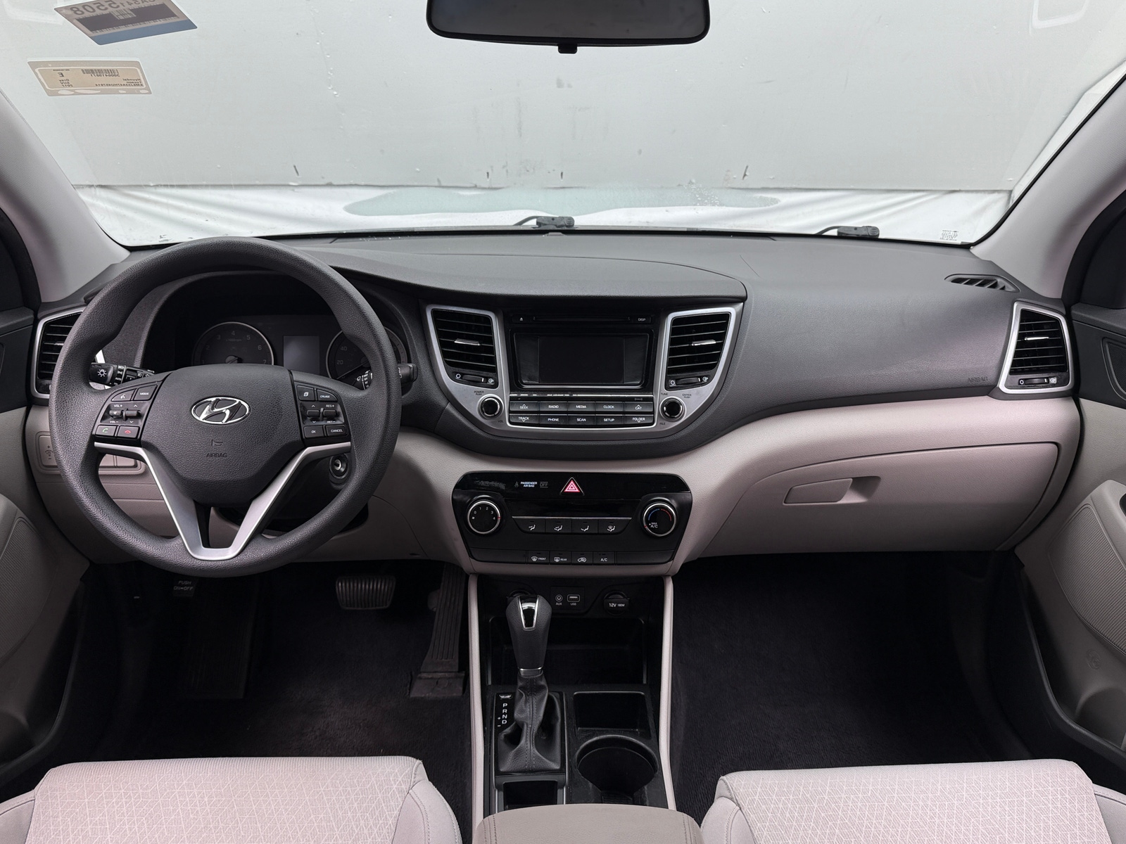 Thumbnail: 2017 Hyundai Tucson - 3