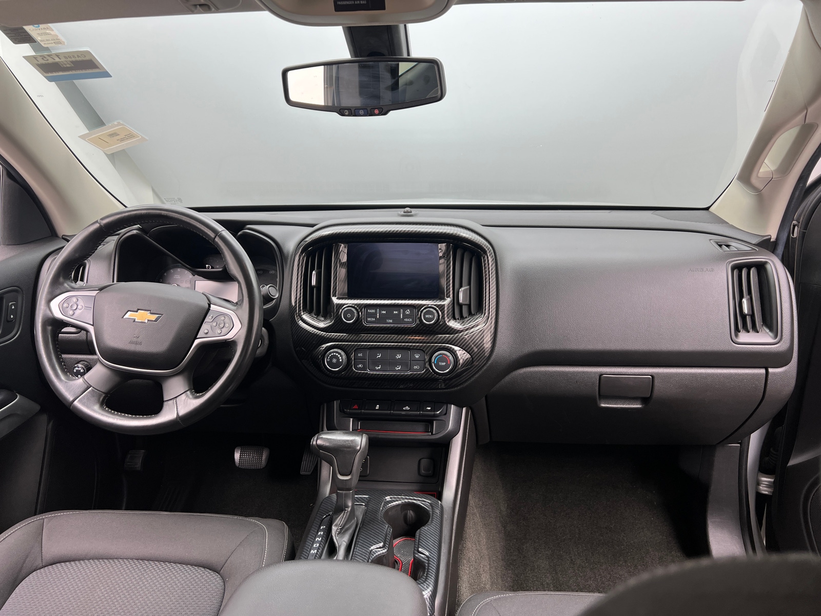 Thumbnail: 2016 Chevrolet Colorado - 3
