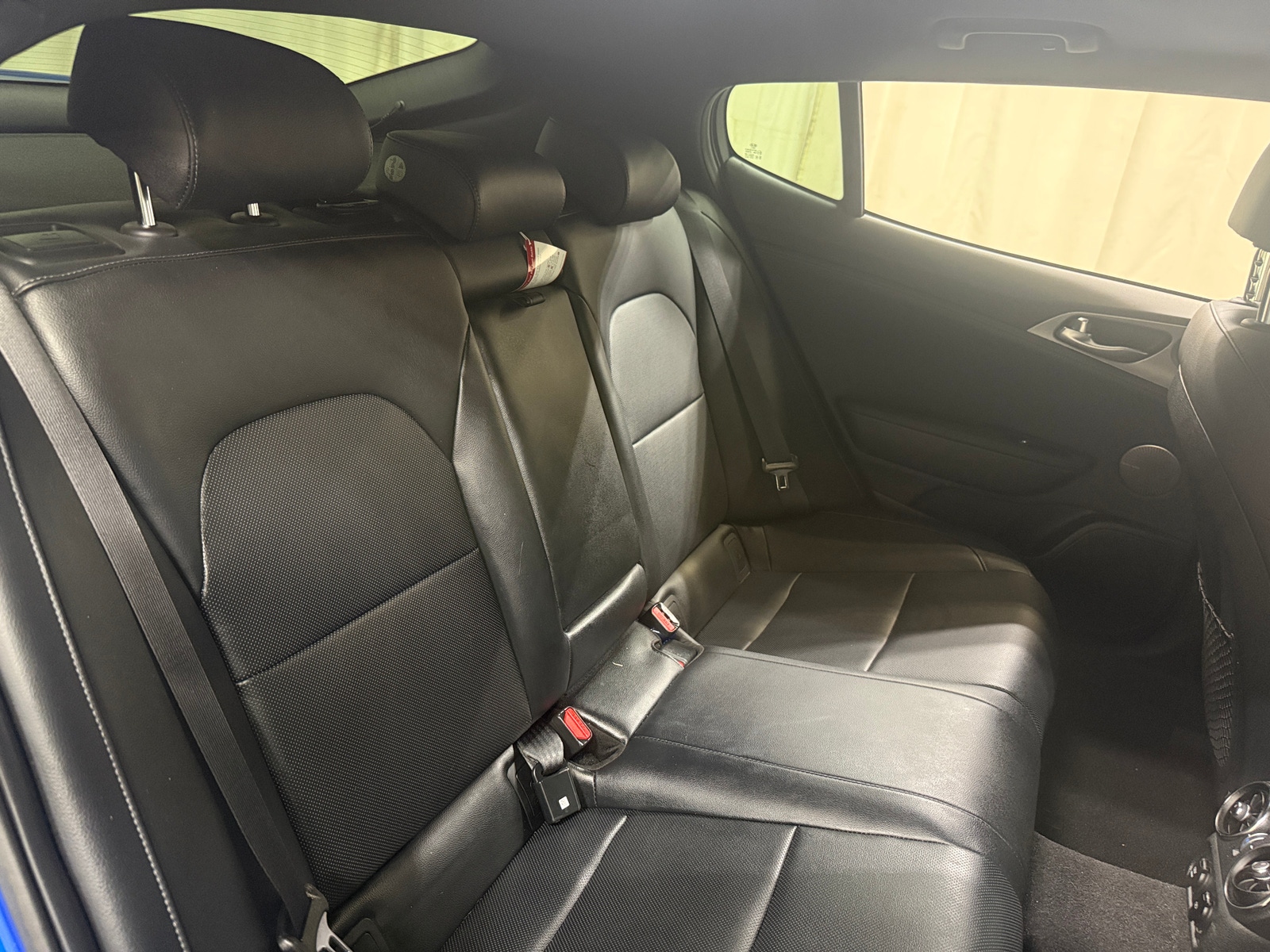 Thumbnail: 2020 Kia Stinger - 5
