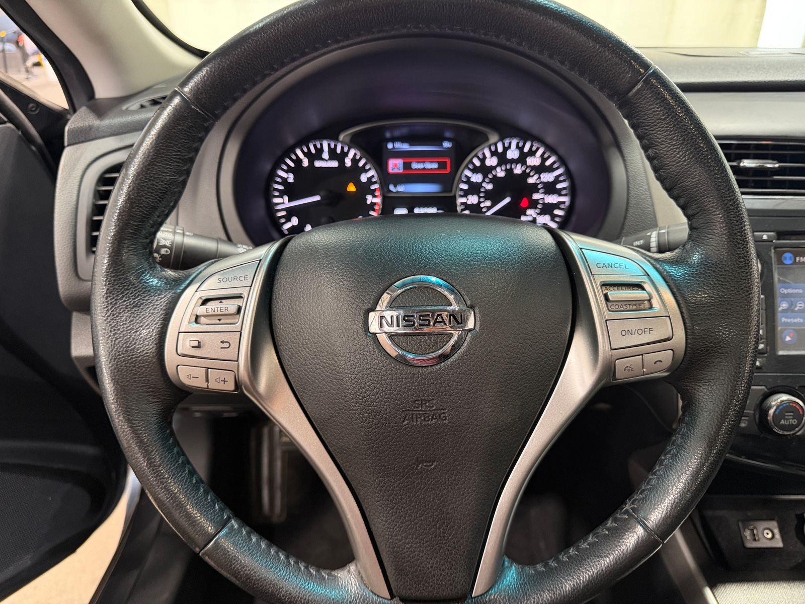 Thumbnail: 2014 Nissan Altima - 4