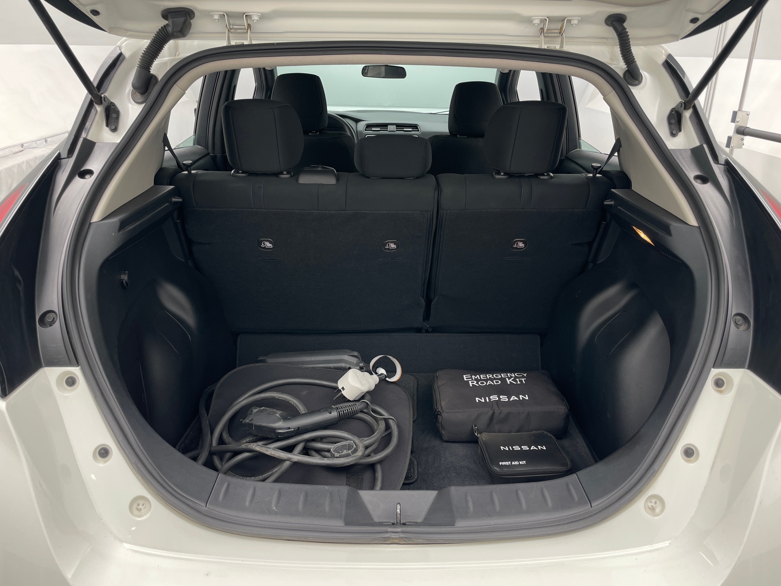 Thumbnail: 2025 Nissan Leaf - 7