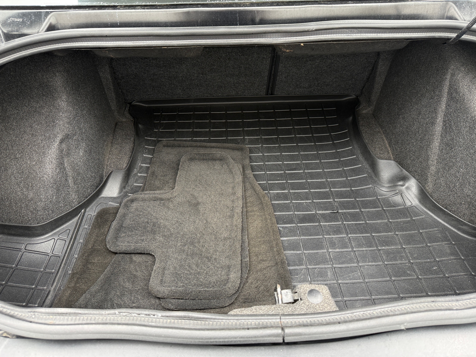 Thumbnail: 2013 Dodge Challenger - 5