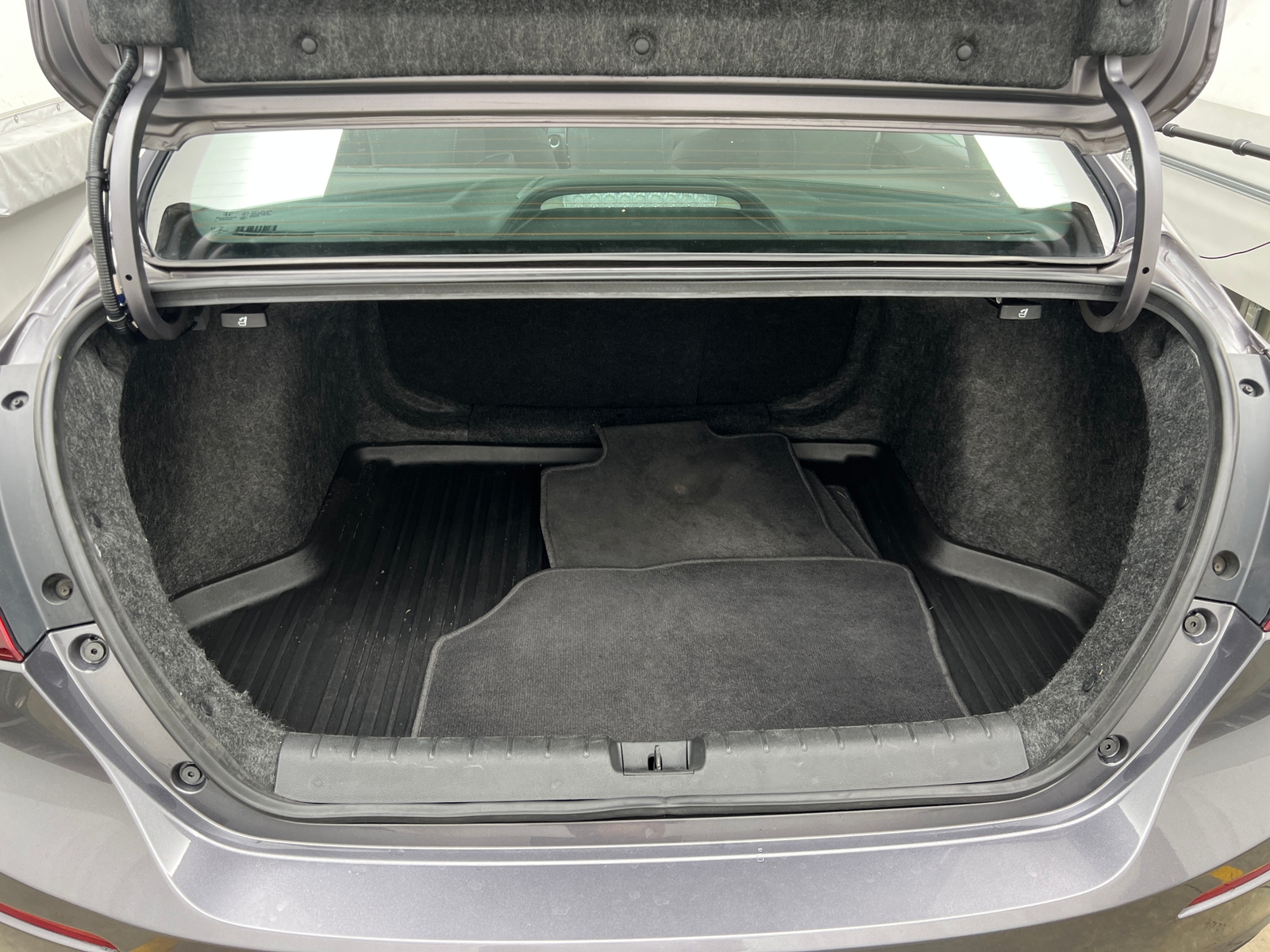 Thumbnail: 2019 Honda Insight - 6