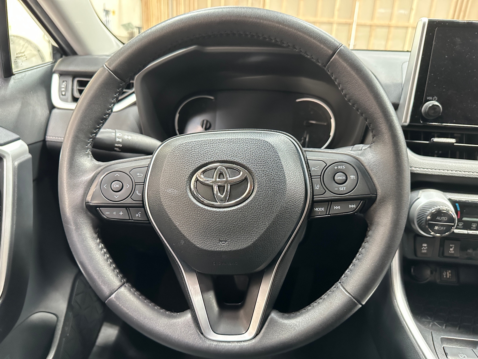 Thumbnail: 2024 Toyota RAV4 - 5