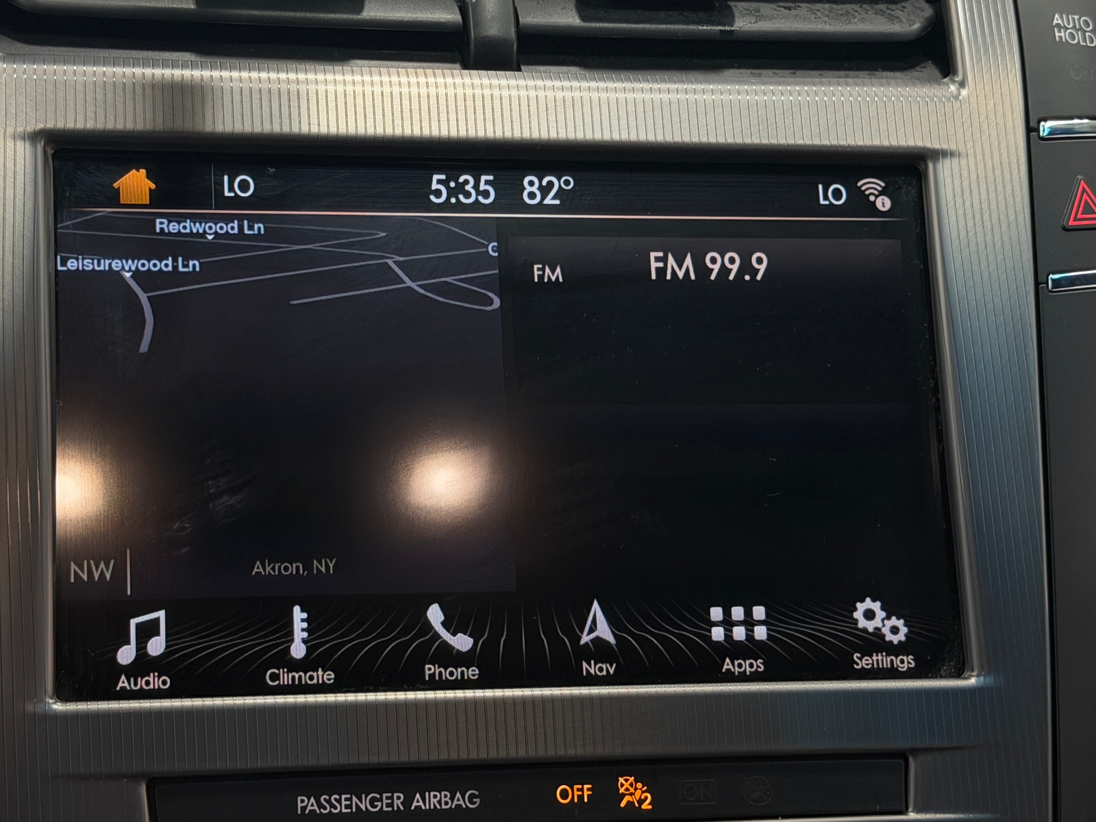 Thumbnail: 2018 Lincoln MKZ - 3