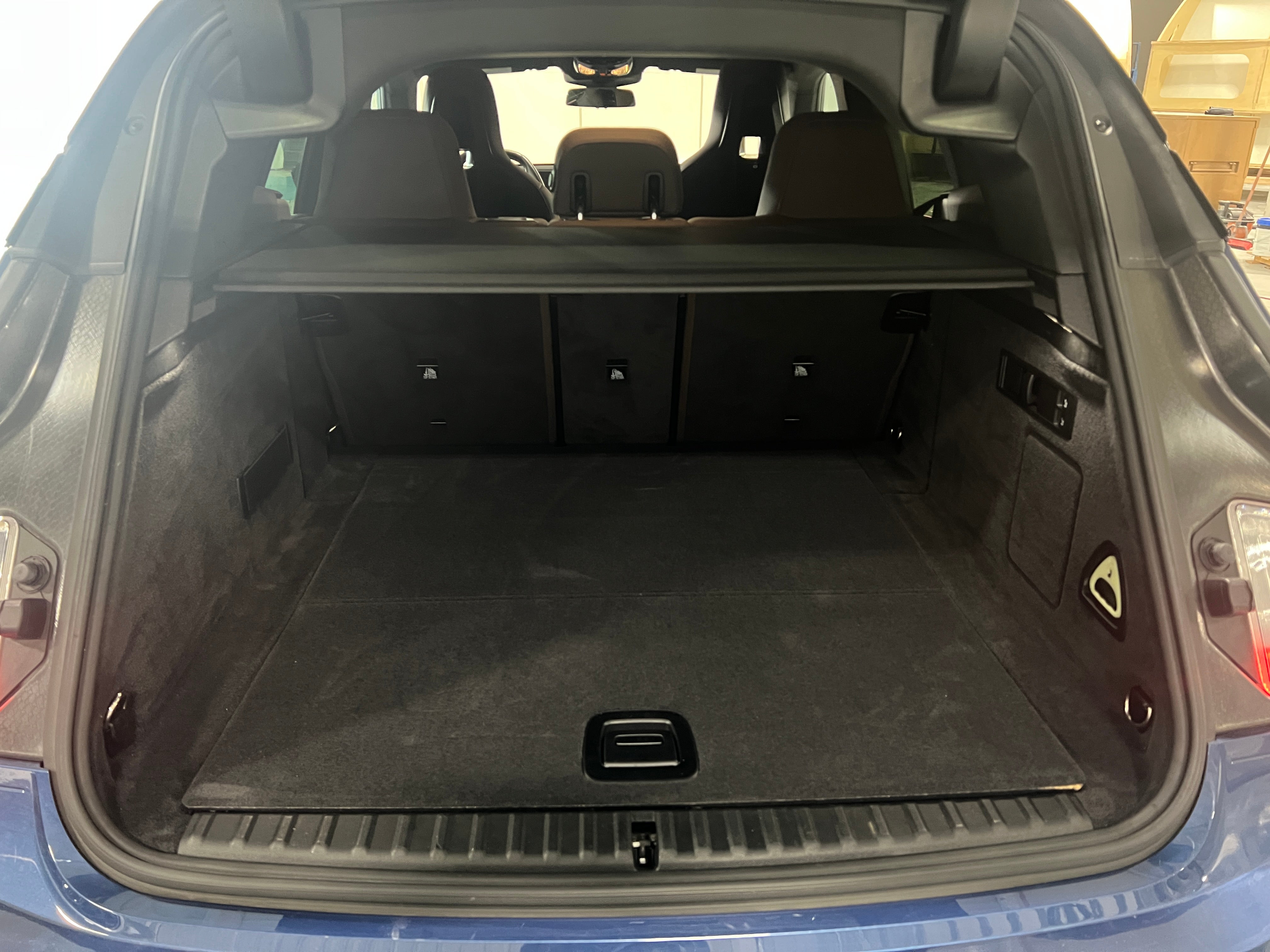 Used 2024 BMW iX Base with VIN WB523CF05RCP05179 for sale in Oak Creek, WI