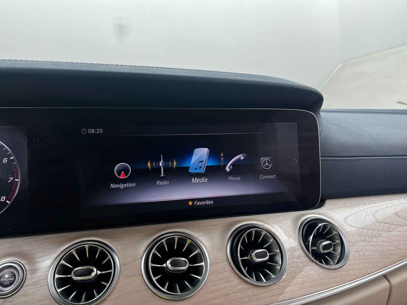 Thumbnail: 2020 Mercedes-Benz E-Class - 2
