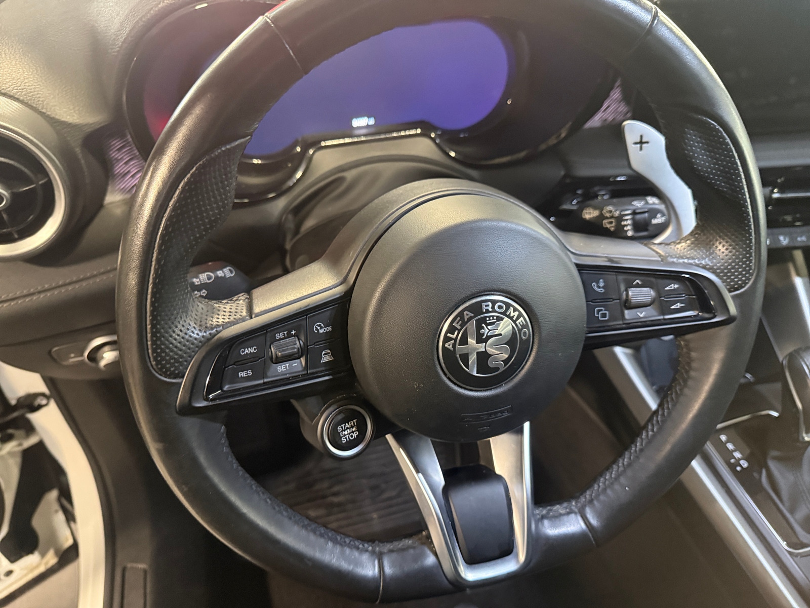 Thumbnail: 2024 Alfa Romeo Tonale - 4