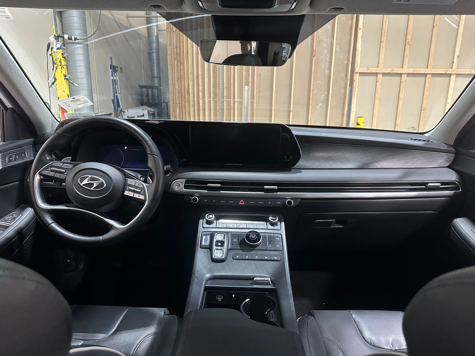Thumbnail: 2023 Hyundai Palisade - 2