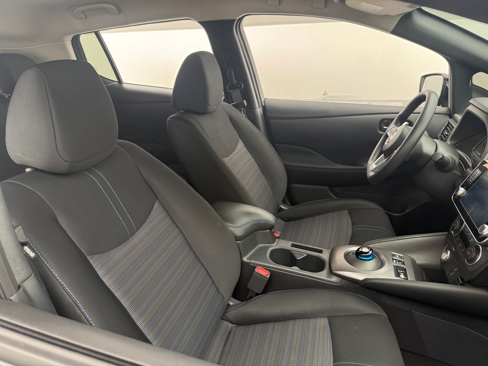 Thumbnail: 2023 Nissan Leaf - 2