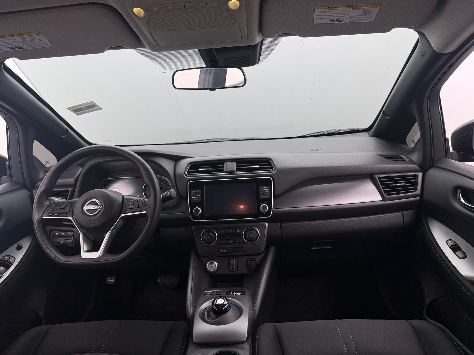 Thumbnail: 2023 Nissan Leaf - 3