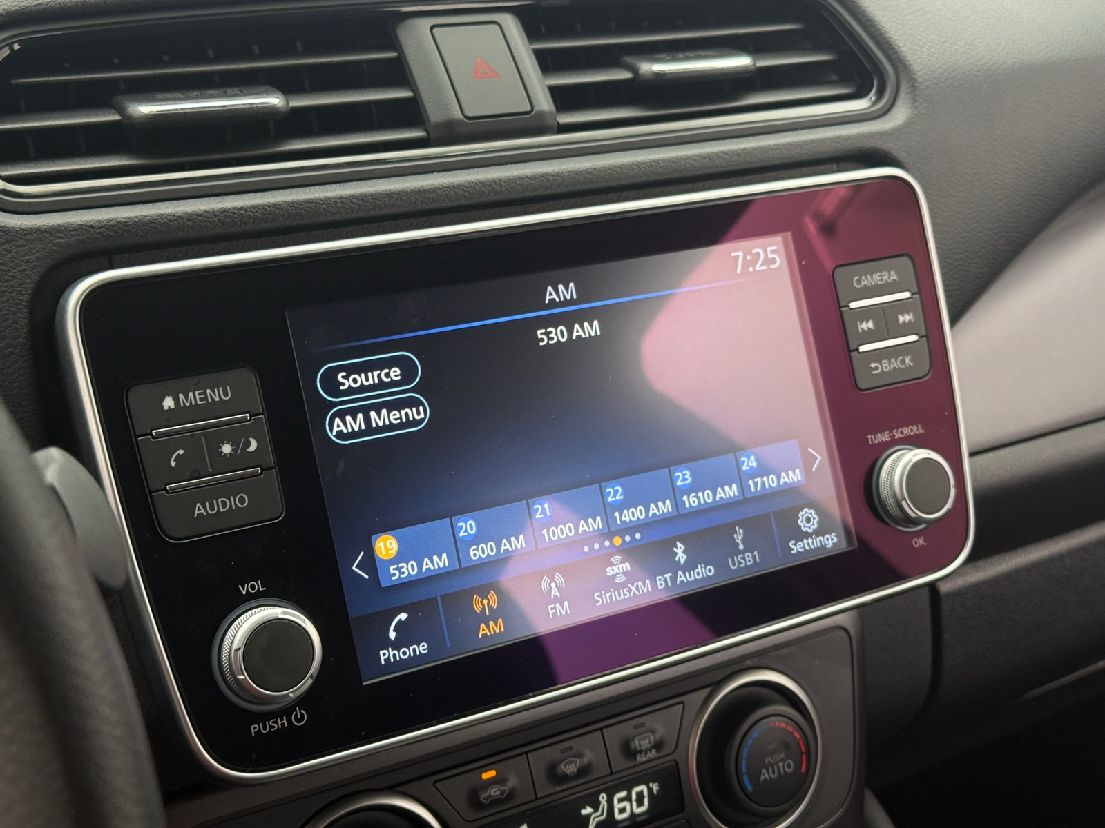 Thumbnail: 2023 Nissan Leaf - 4