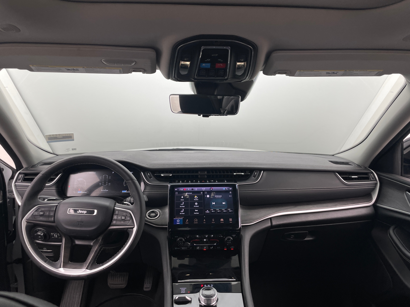 Thumbnail: 2023 Jeep Grand Cherokee L - 2