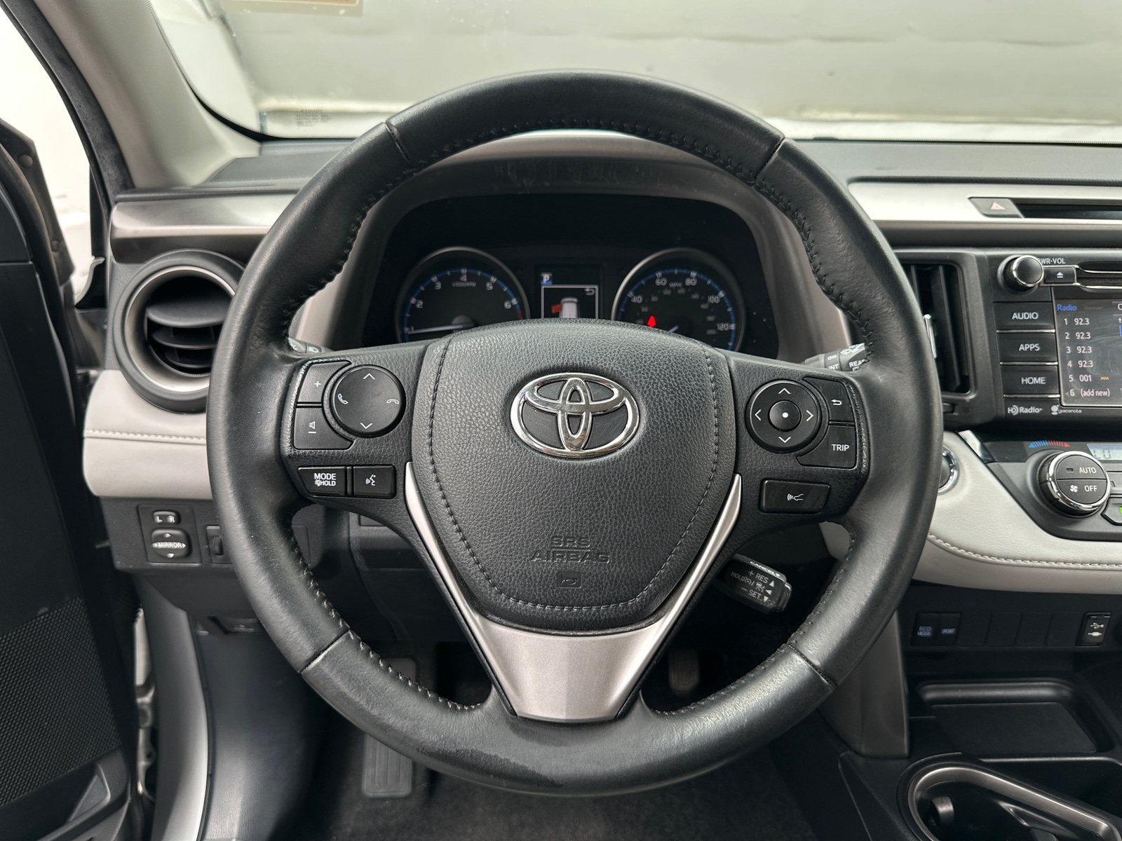 Thumbnail: 2018 Toyota RAV4 - 5