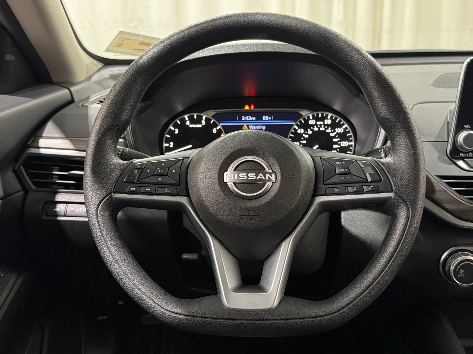 Thumbnail: 2025 Nissan Altima - 5
