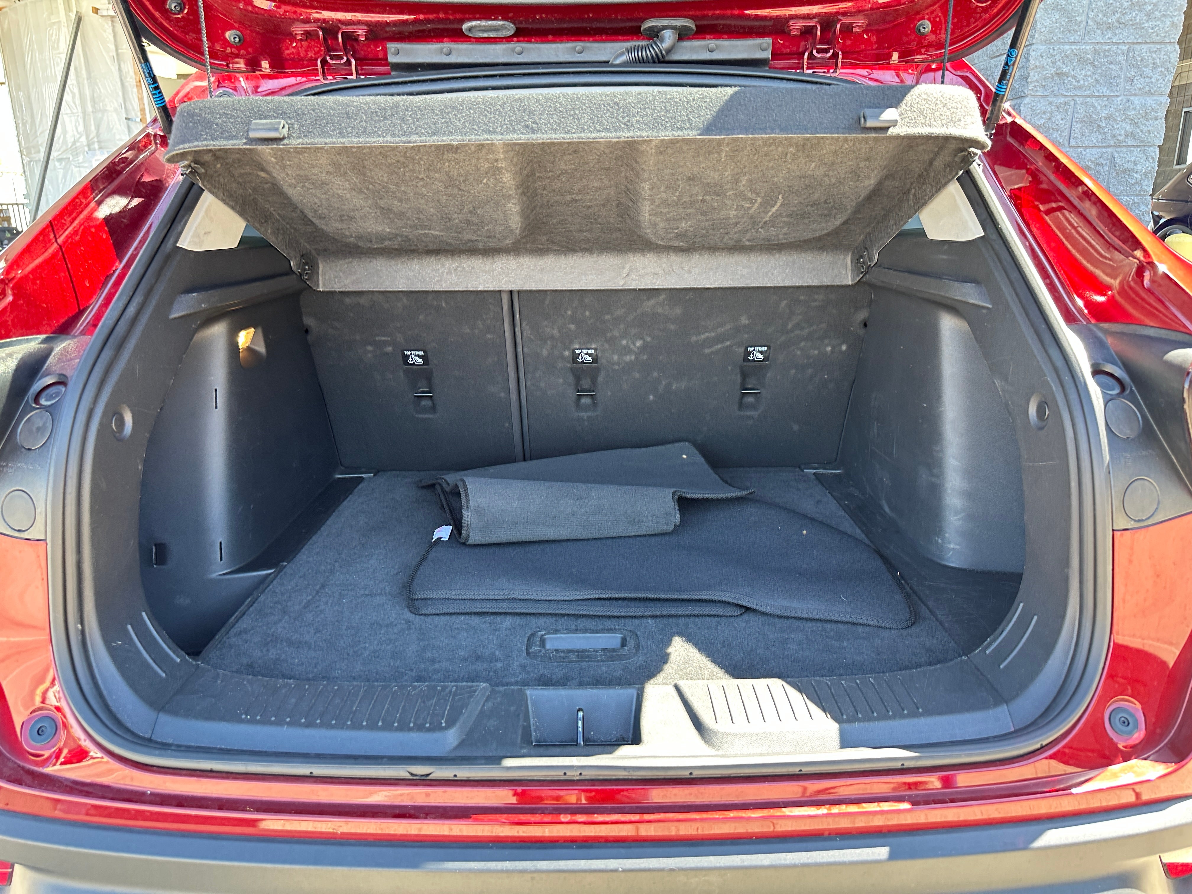 2025 Chevrolet Trax LT - Photo 6