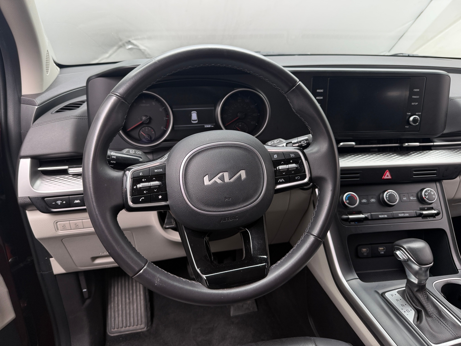 Thumbnail: 2024 Kia Carnival - 4