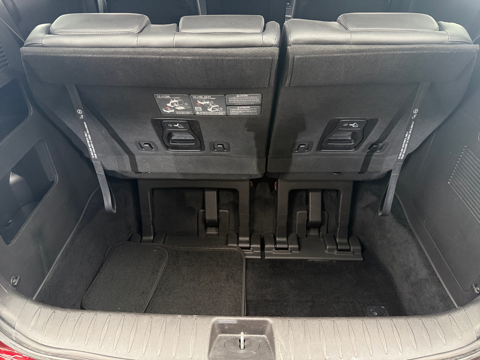 Thumbnail: 2024 Kia Carnival - 6