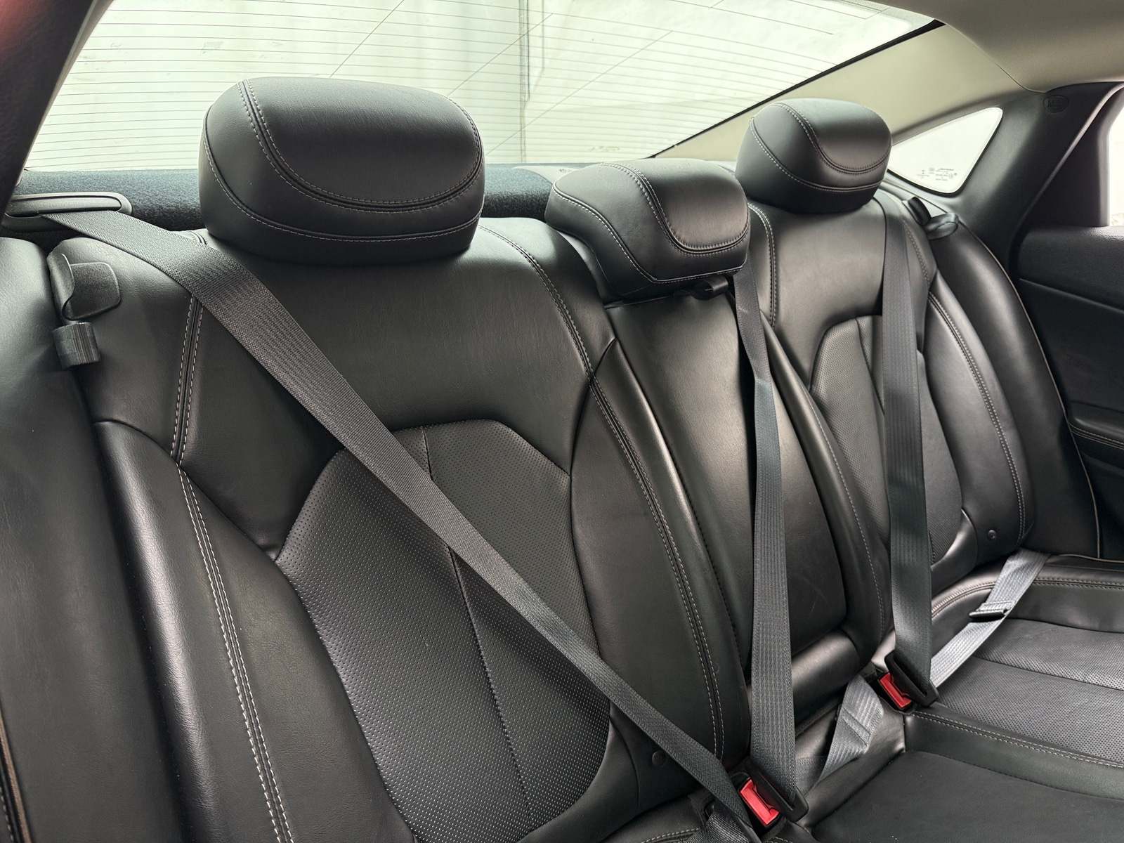 Thumbnail: 2015 Chrysler 200 - 5