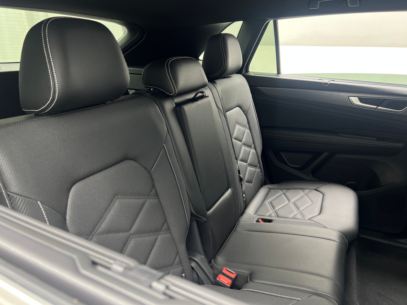 Thumbnail: 2026 Volkswagen Atlas - 6