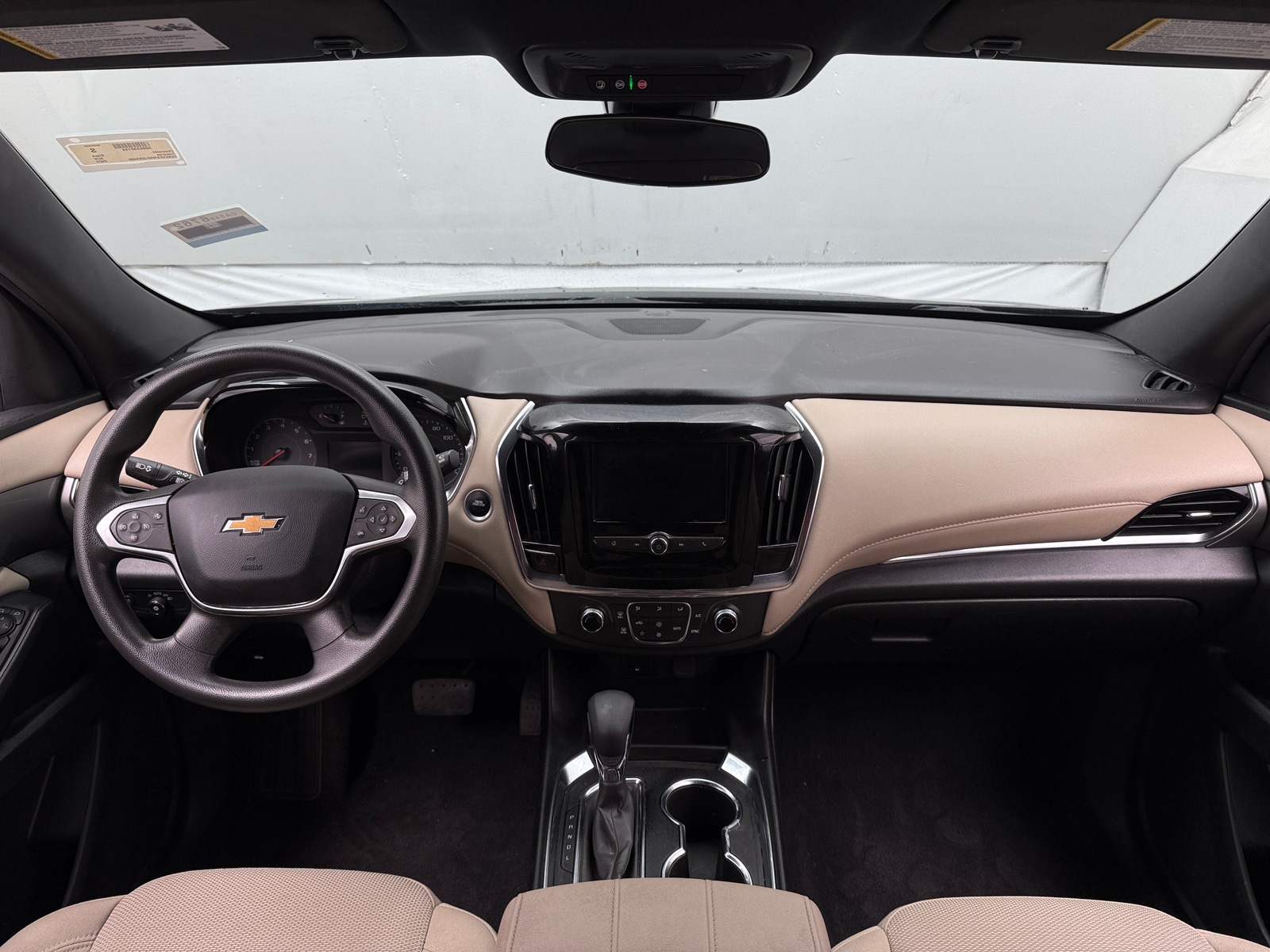 Thumbnail: 2023 Chevrolet Traverse - 3