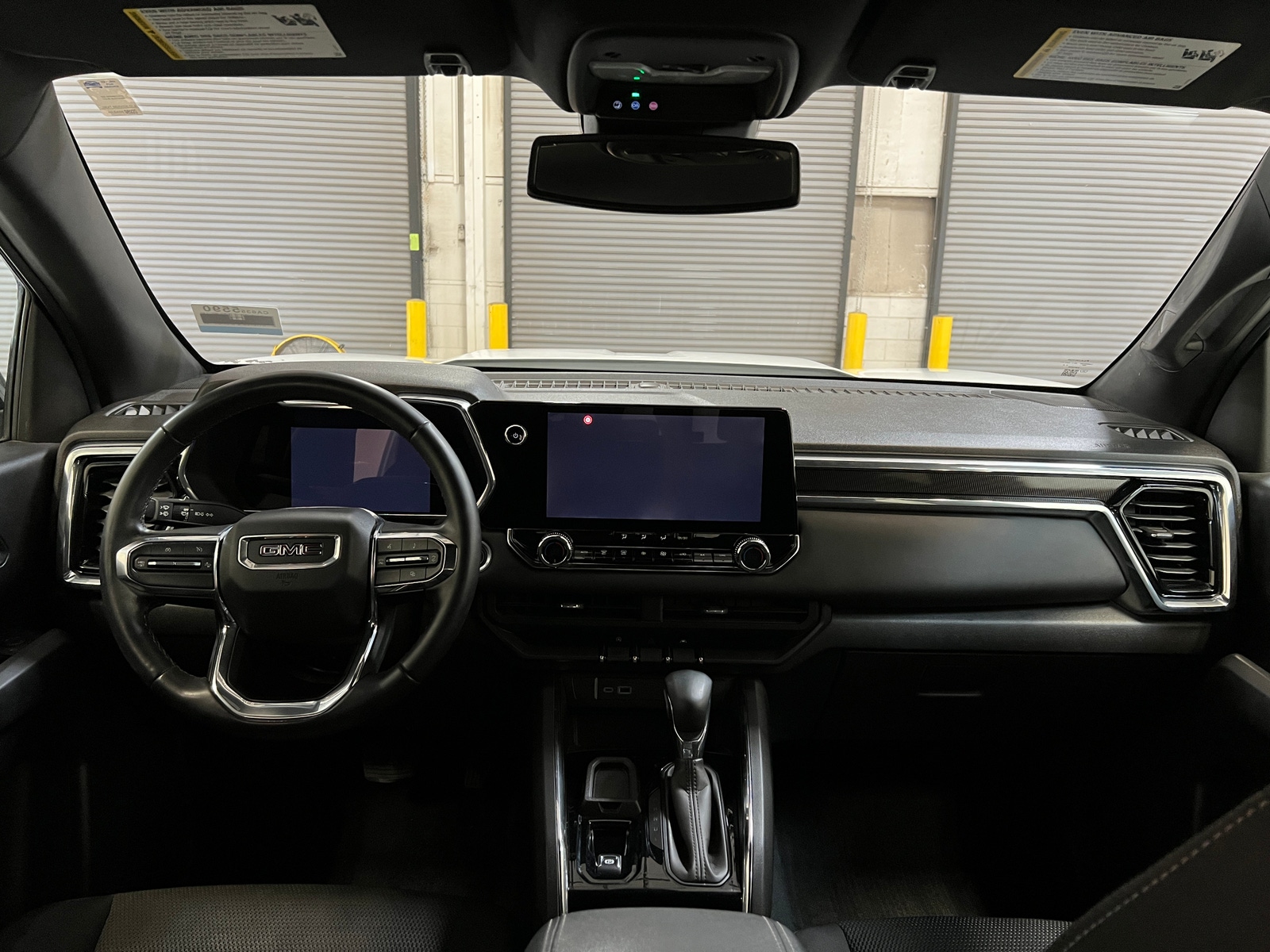 Thumbnail: 2023 GMC Canyon - 2