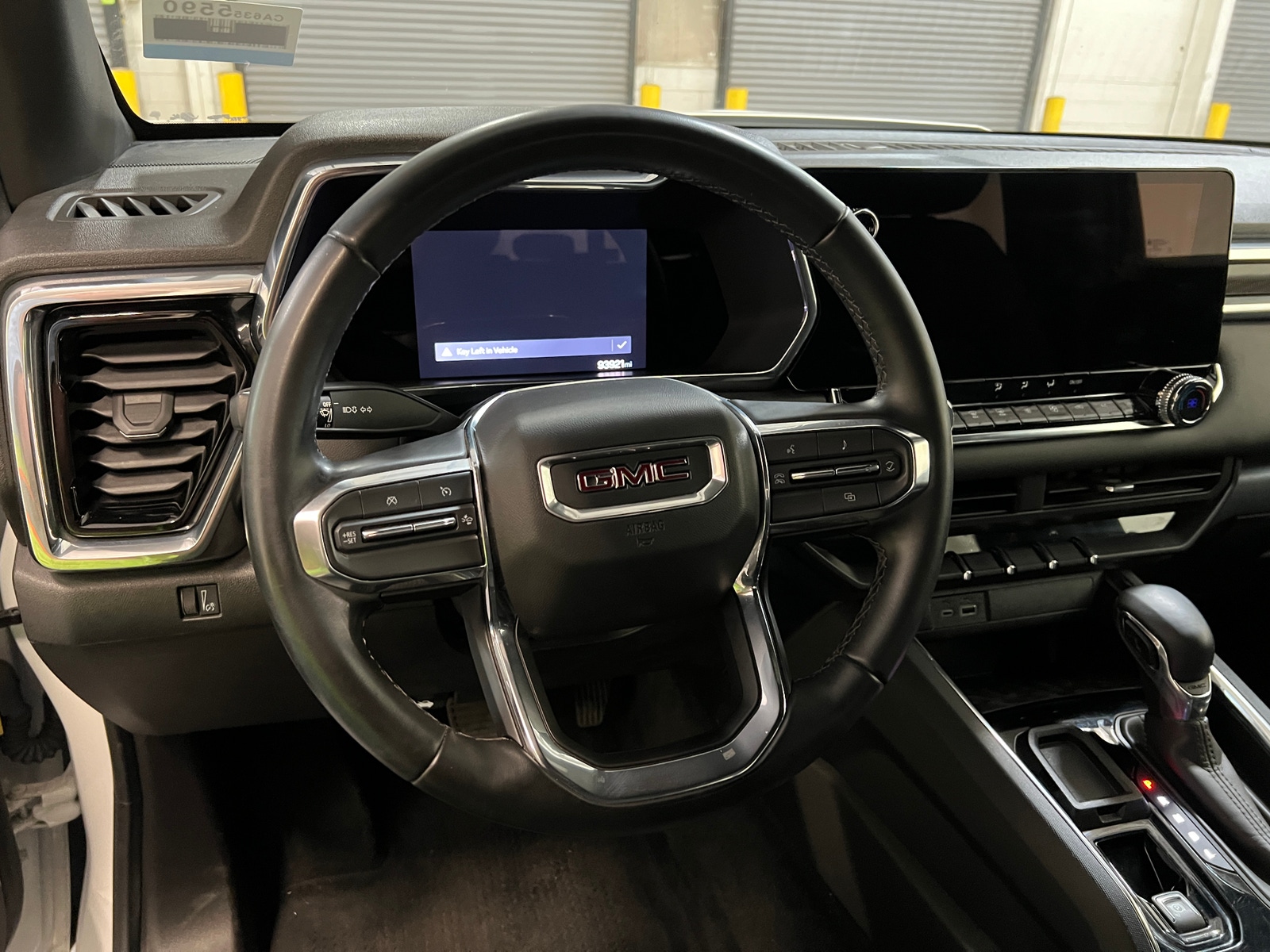 Thumbnail: 2023 GMC Canyon - 4