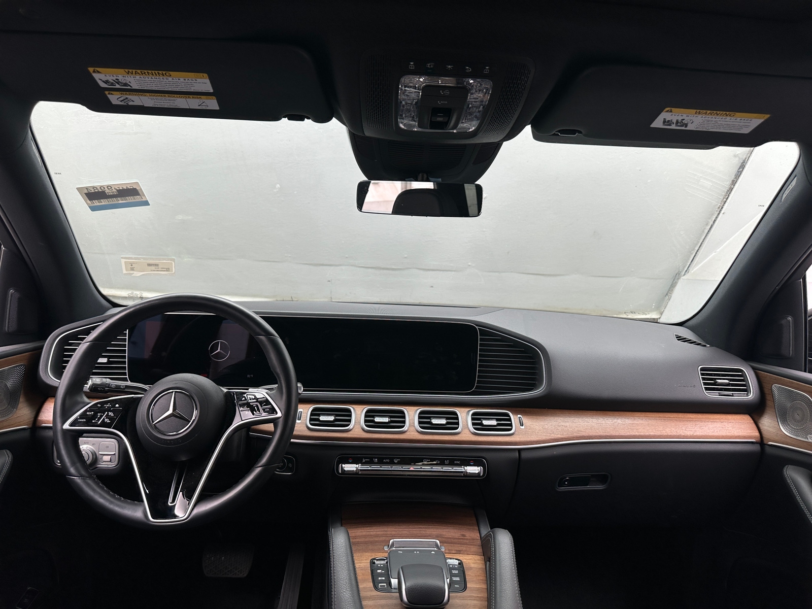 Thumbnail: 2025 Mercedes-Benz GLE - 2