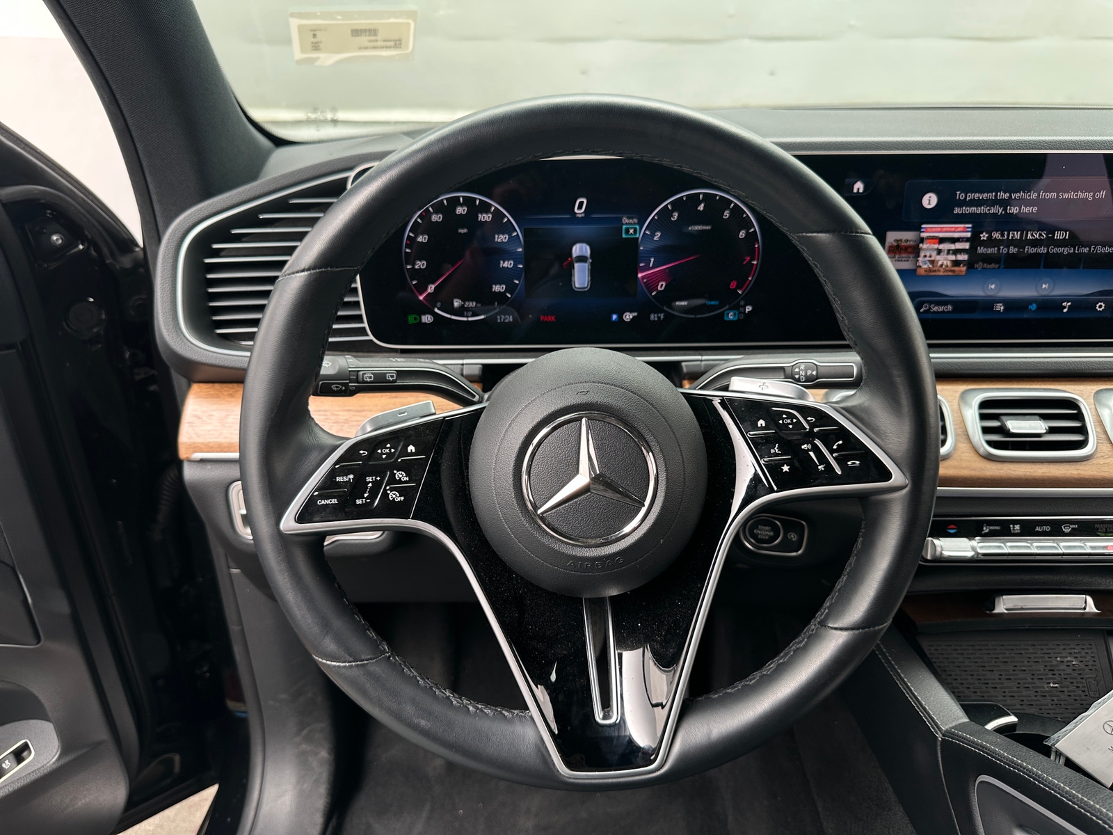 Thumbnail: 2025 Mercedes-Benz GLE - 4