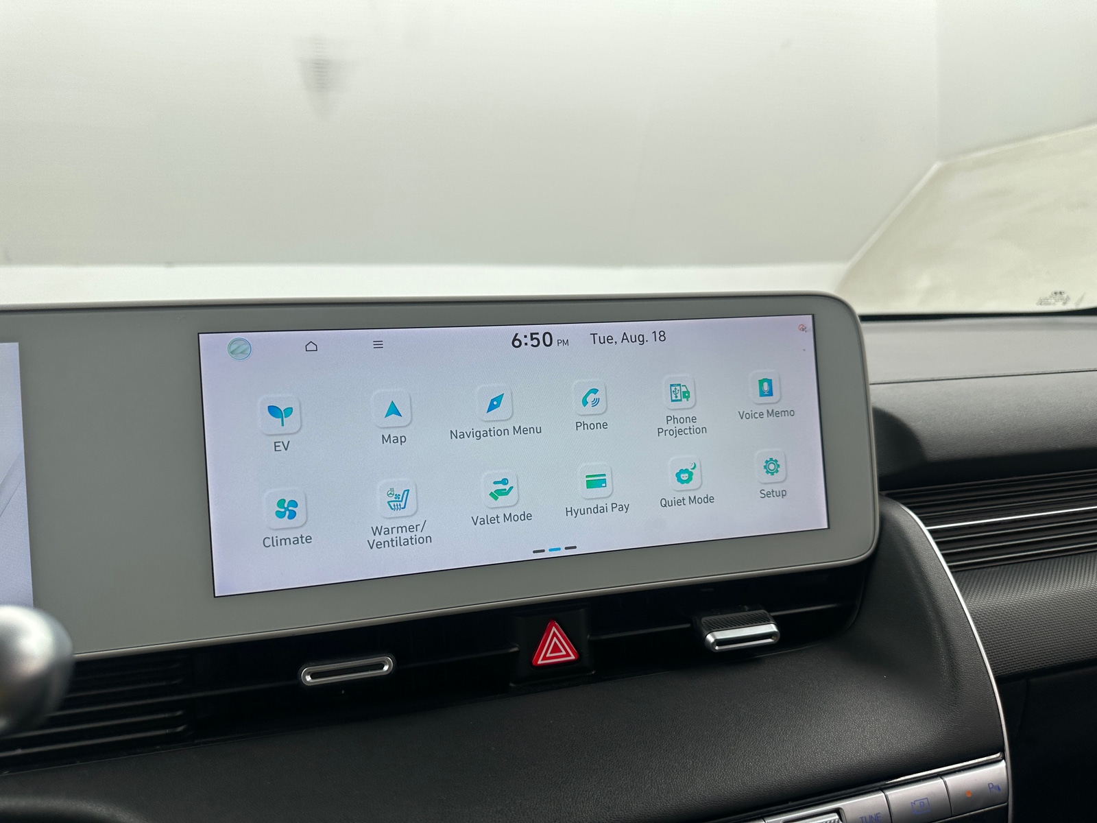 Thumbnail: 2023 Hyundai Ioniq 5 - 3