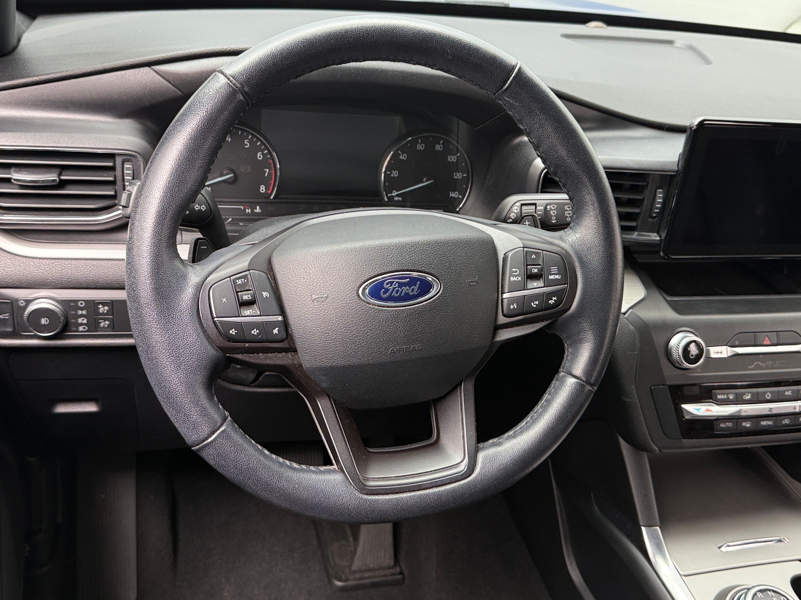 Thumbnail: 2020 Ford Explorer - 4
