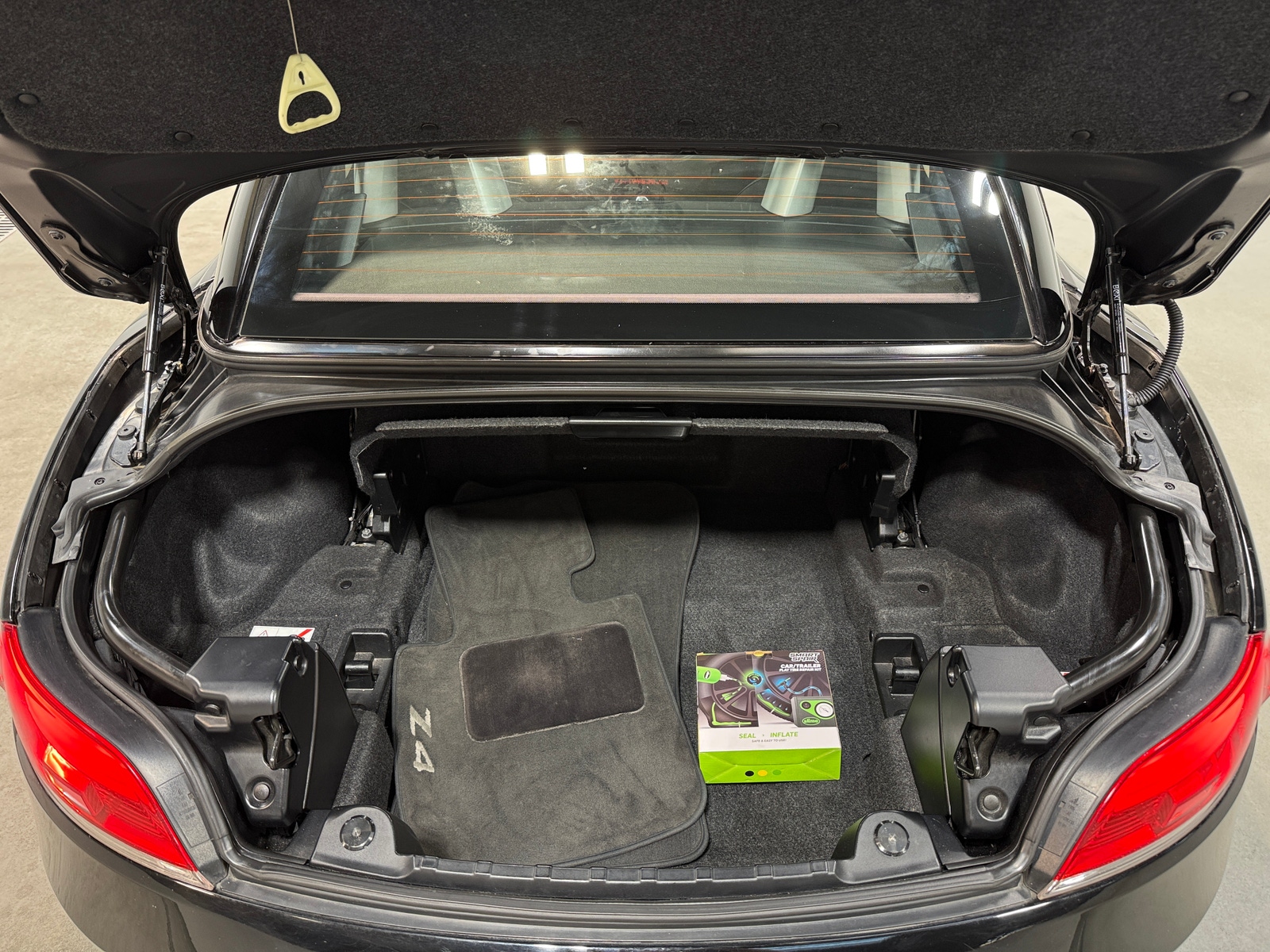 Thumbnail: 2011 BMW Z4 - 5