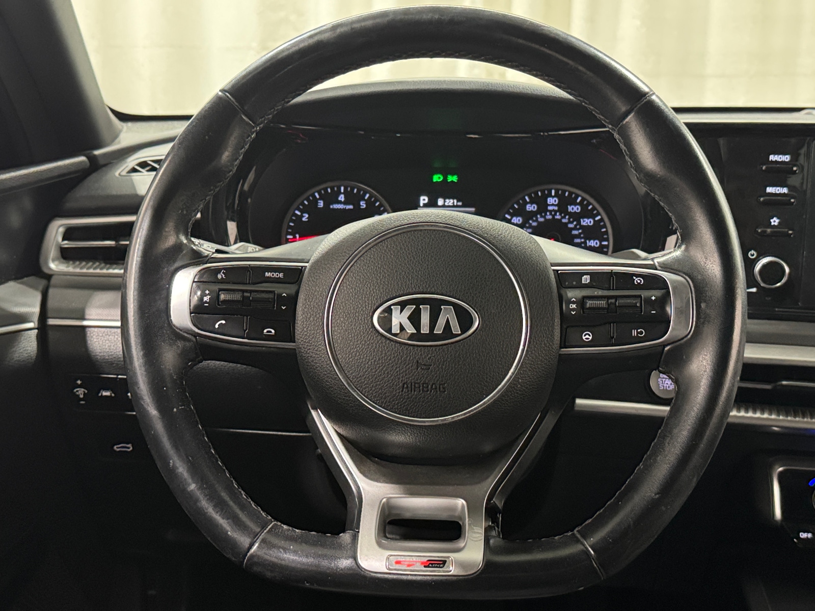 Thumbnail: 2021 Kia K5 - 4