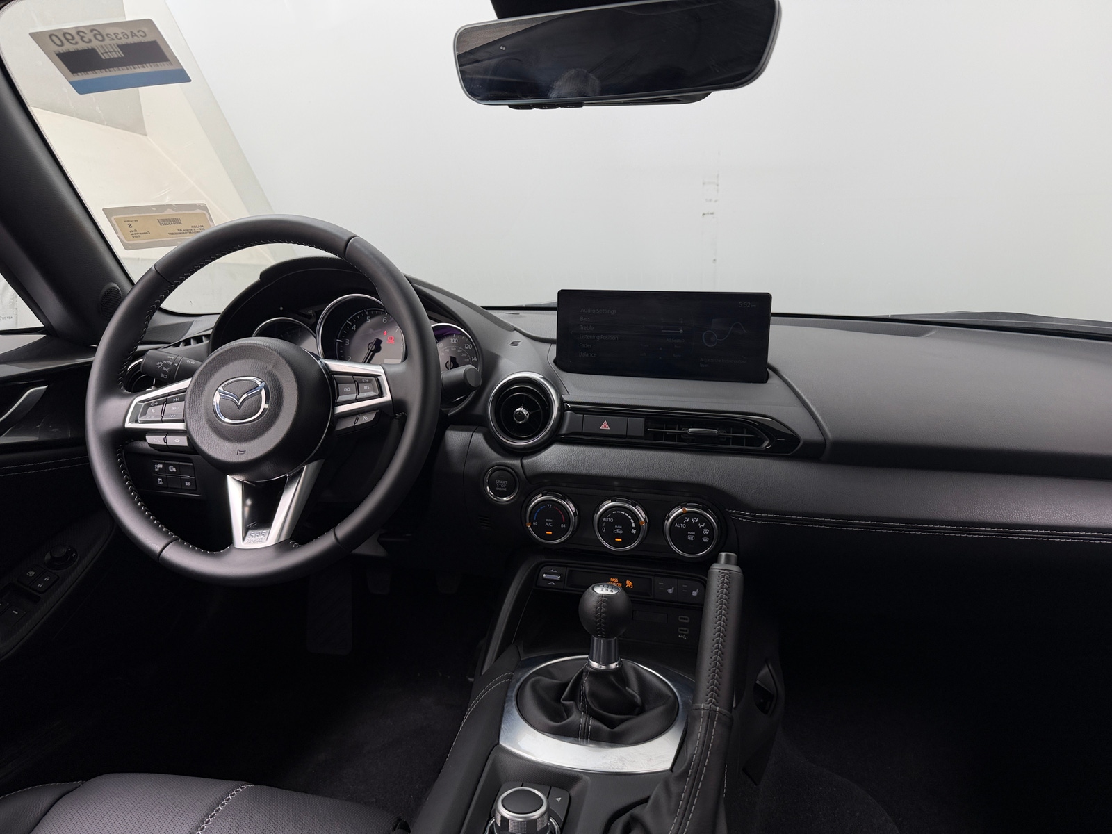 Thumbnail: 2024 Mazda MX-5 Miata - 2