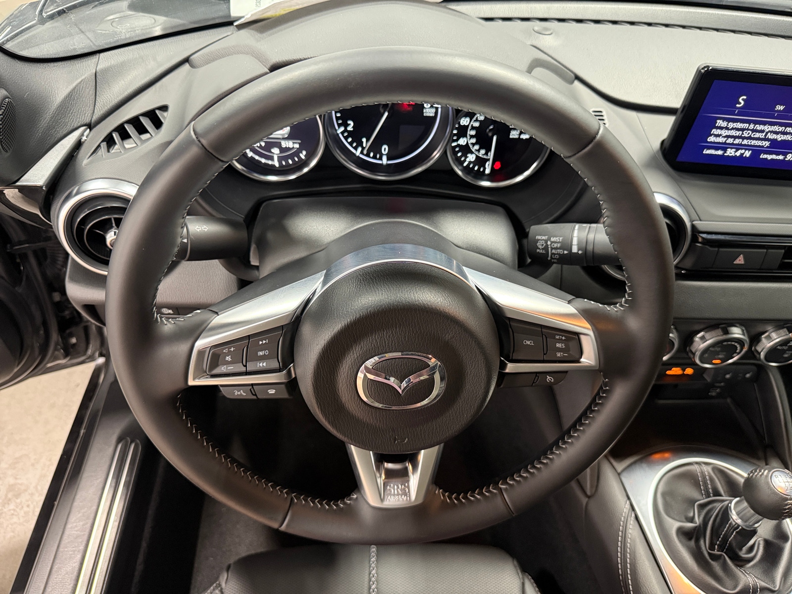 Thumbnail: 2024 Mazda MX-5 Miata - 4