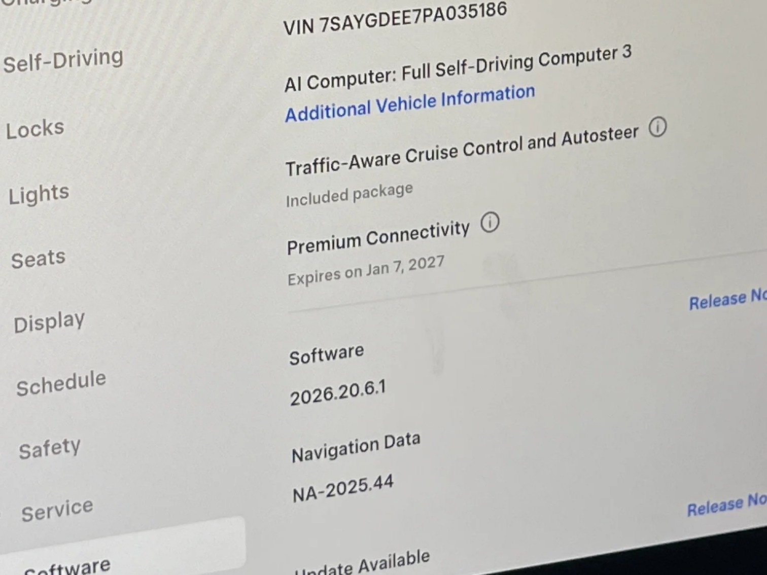 Thumbnail: 2023 Tesla Model Y - 3