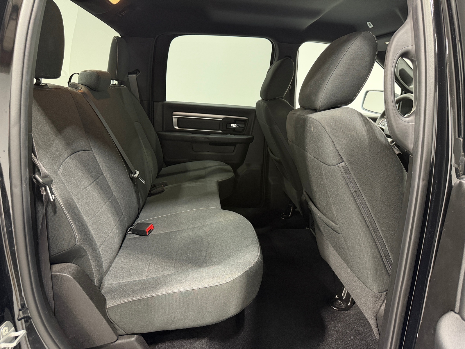 Thumbnail: 2022 RAM 1500 Classic - 6