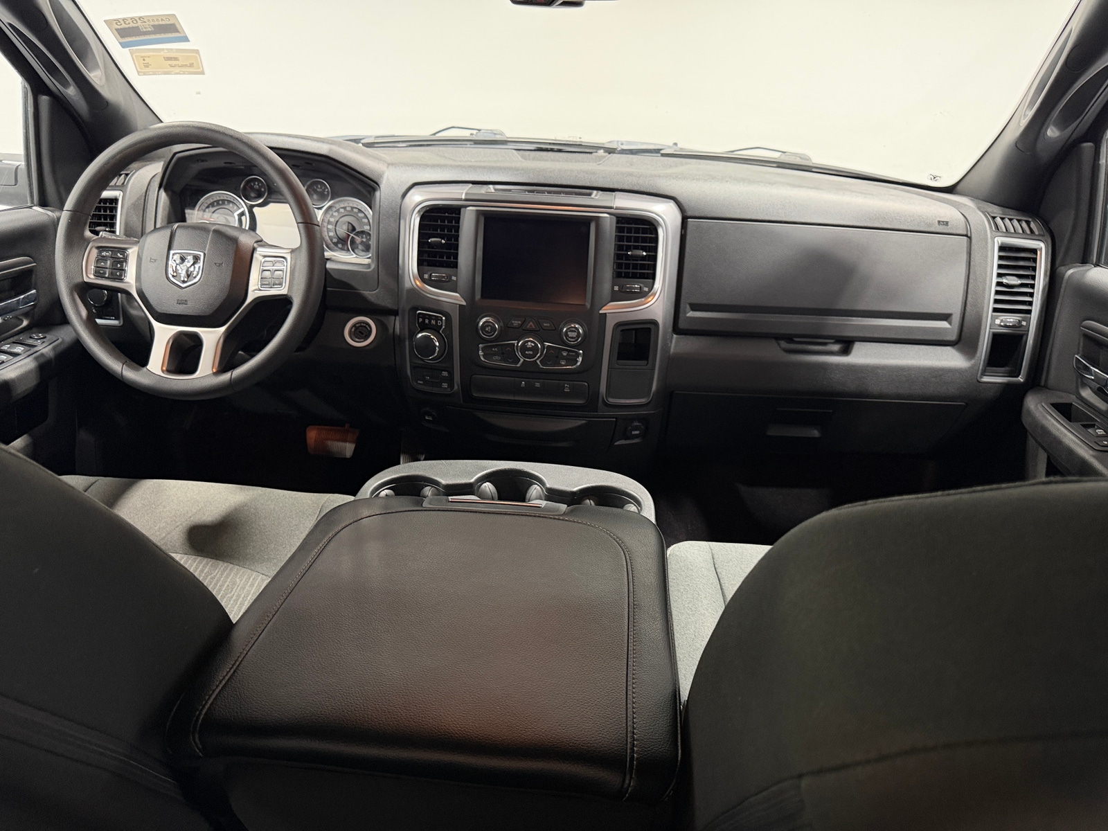 Thumbnail: 2022 RAM 1500 Classic - 3