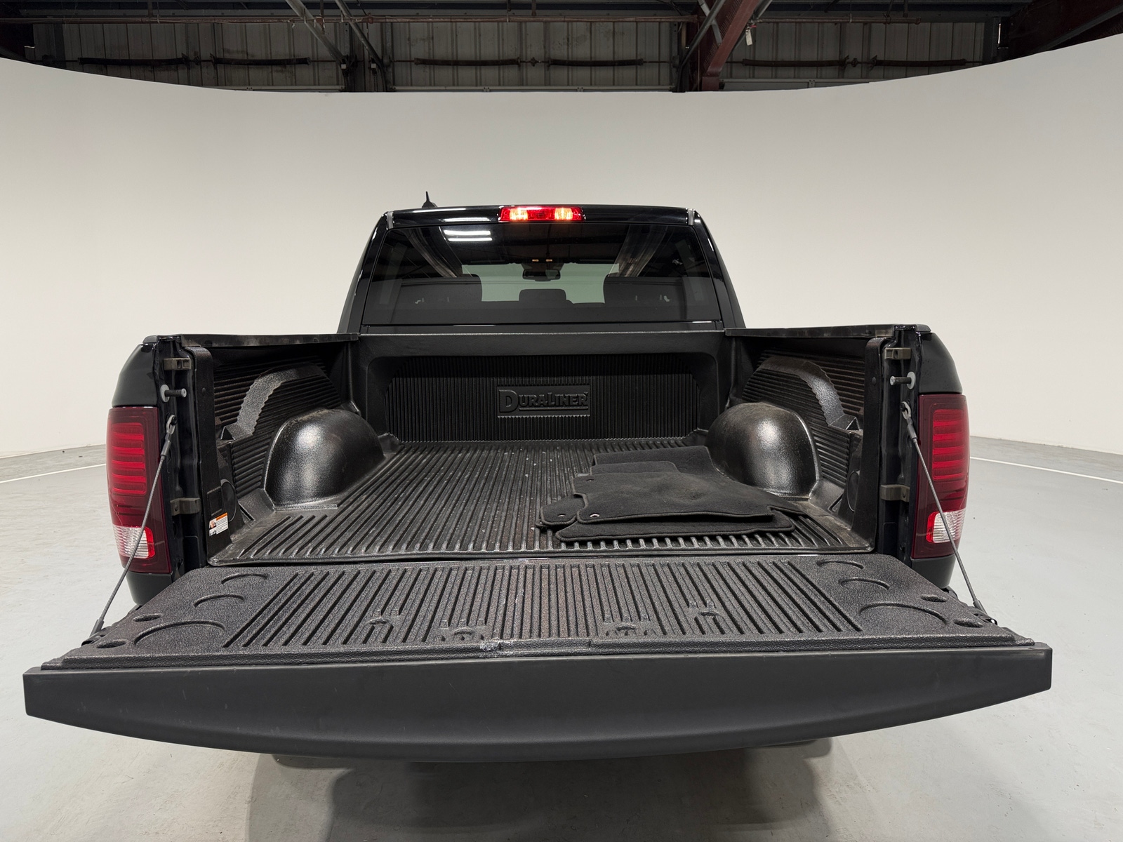 Thumbnail: 2022 RAM 1500 Classic - 7